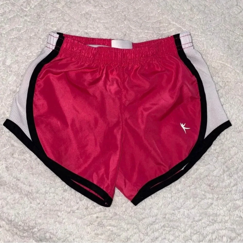 💞 Little Girls Size 5 Magenta Pink Danskin Now Running Shorts